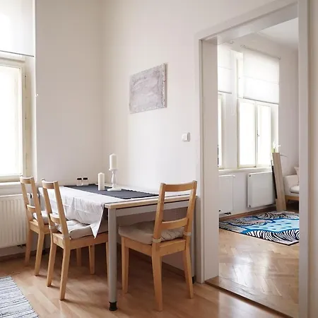 Apartment Quiet In The Center *